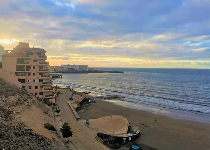 Rentenerife Life